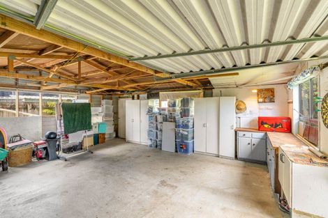 Photo of property in 21 Whiritoa Beach Road, Whiritoa, Whangamata, 3691