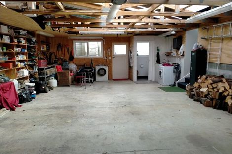 Photo of property in 30 Manor Drive, Stokes Valley, Lower Hutt, 5019