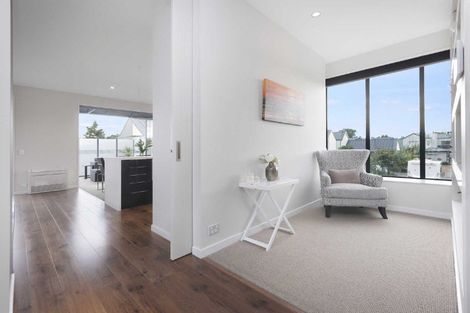 Photo of property in 59 Waterstock Way, Parklands, Christchurch, 8083