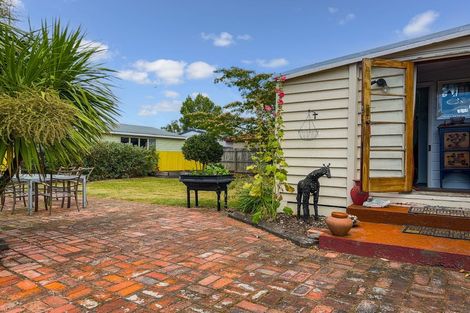 Photo of property in 143 Charles Street, Blenheim, 7201