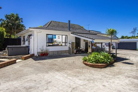 Photo of property in 26 Battenburg Place, Torbay, Auckland, 0630