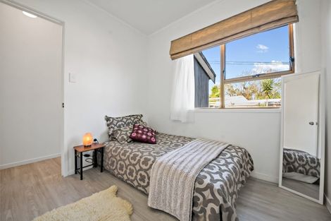 Photo of property in 3/550 Glenfield Road, Glenfield, Auckland, 0629