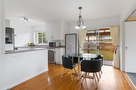 Photo of property in 1/8 Beldon Place, Pakuranga Heights, Auckland, 2010