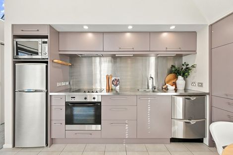 Photo of property in 26/41 Cambridge Terrace, Christchurch Central, Christchurch, 8013