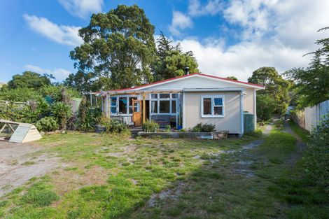 Photo of property in 17 Carnock Road, Harwood, Dunedin, 9077