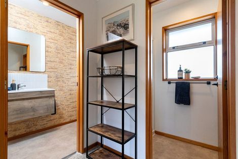 Photo of property in 10 Addison Place, Halswell, Christchurch, 8025