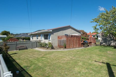 Photo of property in 1 Dunbar Place, Mosgiel, 9024