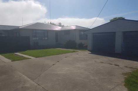 Photo of property in 11 Dinton Street, Russley, Christchurch, 8042