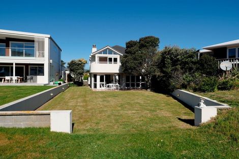 Photo of property in 99b Manly Street, Paraparaumu Beach, Paraparaumu, 5032