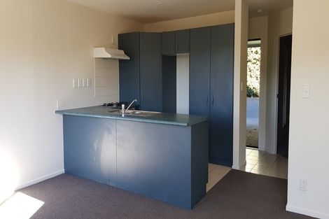 Photo of property in 2/3 Orwell Road, Greenhithe, Auckland, 0632