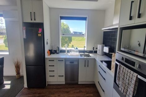 Photo of property in 17 Chain Place, Papamoa, 3118