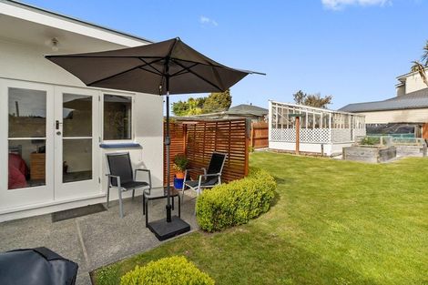 Photo of property in 98 Avenue Road, West End, Timaru, 7910