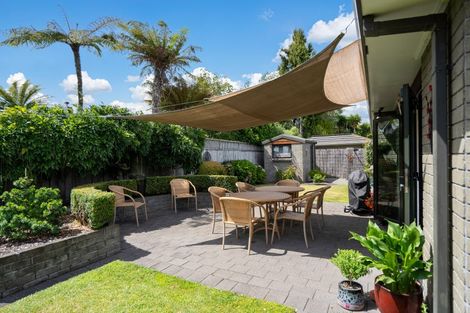 Photo of property in 13a Bowen Street, Cambridge, 3434