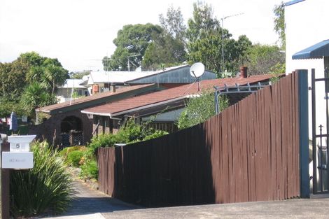 Photo of property in 1/45 Koromiko Street, New Lynn, Auckland, 0600