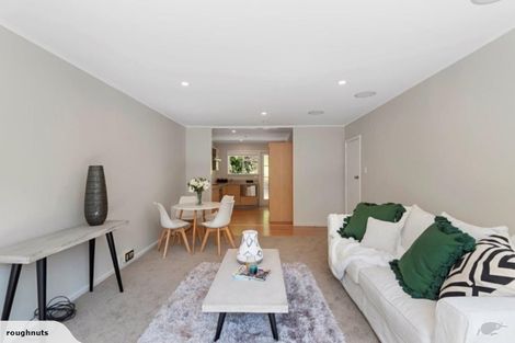 Photo of property in 2/19 Hewitts Road, Merivale, Christchurch, 8014