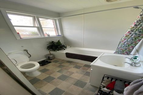 Photo of property in 45 Rangiora Avenue, Roslyn, Palmerston North, 4414