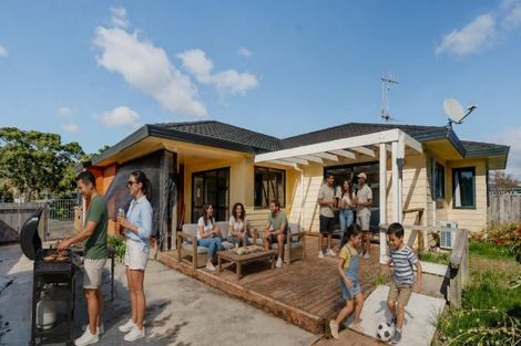 Photo of property in 7 Edgewater Grove, Whakatane, 3120