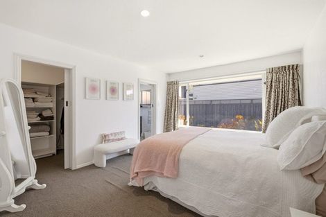 Photo of property in 16a Hamilton Avenue, Ilam, Christchurch, 8041