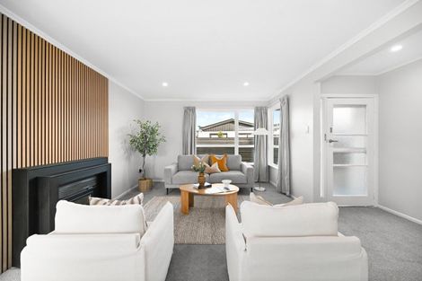 Photo of property in 10 Rosalind Street, Deanwell, Hamilton, 3206