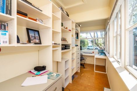 Photo of property in 17 Royal Terrace, Sandringham, Auckland, 1025