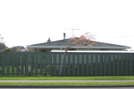 Photo of property in 24b Johnson Street, Bulls, 4818