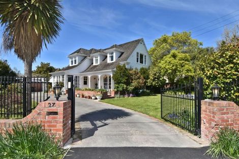 Photo of property in 27 Makora Street, Fendalton, Christchurch, 8041