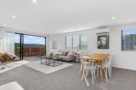 Photo of property in 33 Oakum Road, Whitby, Porirua, 5024