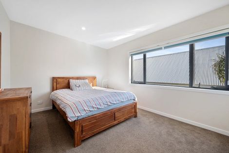 Photo of property in 10 Finesse Lane, Bucklands Beach, Auckland, 2012