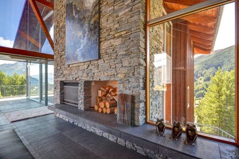 Photo of property in 673 Glenorchy-queenstown Road, Closeburn, Queenstown, 9371