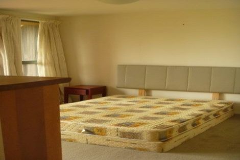 Photo of property in 11/80 Salamanca Road, Kelburn, Wellington, 6012