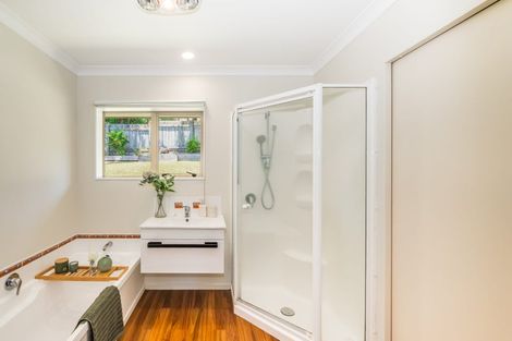 Photo of property in 53 Realm Drive, Paraparaumu, 5032