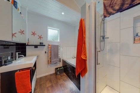 Photo of property in 406 Thames Coast Sh25 Road, Te Puru, Thames, 3575