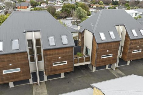 Photo of property in 2/63 Burke Street, Addington, Christchurch, 8024