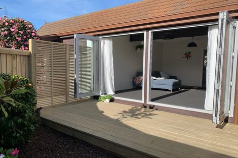 Photo of property in 2/321 Wairakei Road, Burnside, Christchurch, 8053