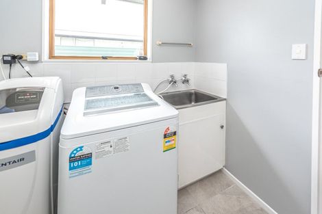 Photo of property in 53 Hinau Street, Castlecliff, Whanganui, 4501