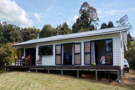 Photo of property in 53 Pakaru Road, Kawakawa, 0282