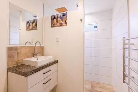 Photo of property in 62 Meeanee Quay, Westshore, Napier, 4110