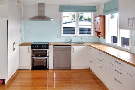 Photo of property in 40 Kettle Avenue, Awapuni, Palmerston North, 4412