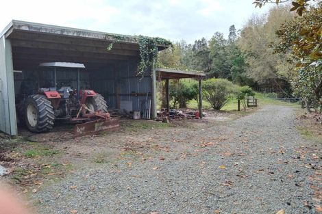 Photo of property in 11 Te Pahi River Drive, Paparoa, Maungaturoto, 0583