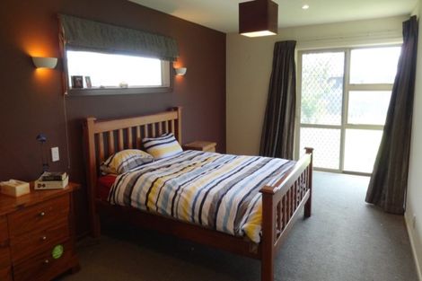 Photo of property in 99 Windermere Road, Papanui, Christchurch, 8053