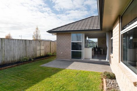 Photo of property in 25 Hector Drive, Rototuna North, Hamilton, 3210