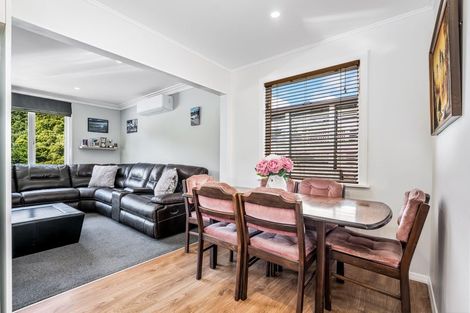 Photo of property in 77 Champion Street, Cannons Creek, Porirua, 5024