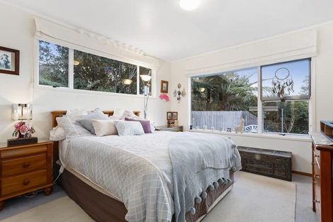 Photo of property in 51 Turanga Road, Henderson Valley, Auckland, 0612