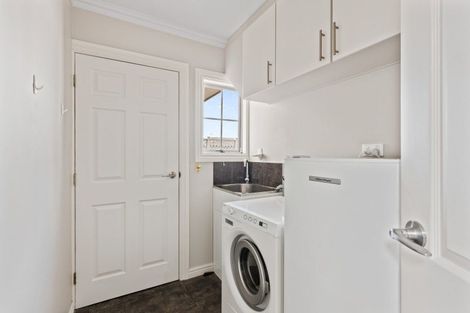 Photo of property in 11a Norman Street, Lower Vogeltown, New Plymouth, 4310