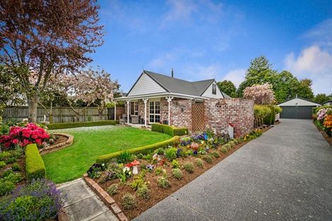 Photo of property in 14 Manahi Place, Woodend, 7610