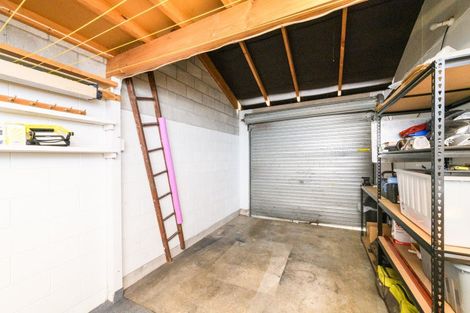 Photo of property in Blair Grove, 3/370 Tremaine Avenue, Takaro, Palmerston North, 4412