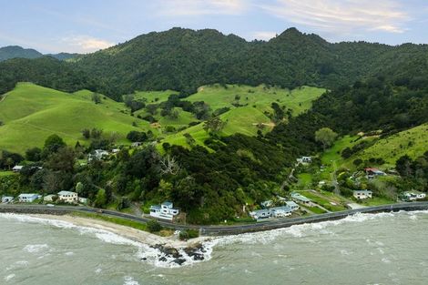 Photo of property in 142a Thames Coast Sh25 Road, Whakatete Bay, Thames, 3575