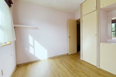 Photo of property in 4 Alma Street, Te Atatu South, Auckland, 0610