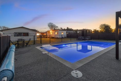 Photo of property in 48a Kings Drive, Levin, 5510