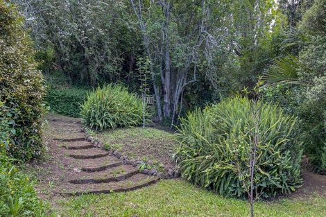 Photo of property in 16 Te Ana Lane, Thames, 3577